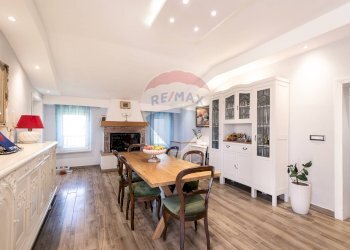 Sala da pranzo - Independent house Via Acquasanta
 
10, San Marcello - photo 15