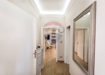 Hall / corridoio - Independent house Via Acquasanta
 
10, San Marcello - photo 18