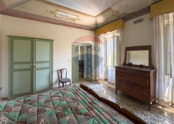 Camera / camera da letto - Appartamento Piazza Garibaldi
 
29, Pergola - foto 19