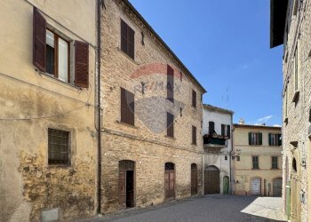 Edificio all\'aperto - Appartamento Piazza Garibaldi
 
29, Pergola - foto 38