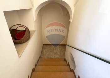 Scale - Appartamento Piazza Garibaldi
 
29, Pergola - foto 69