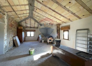 Soffitta - Casa semi indipendente Cimignano
 
1, Filottrano - foto 19