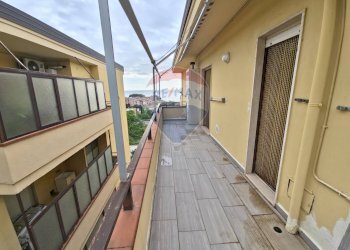 Balcone - Trilocale Via Libertini
 
snc, San Lucido - foto 3