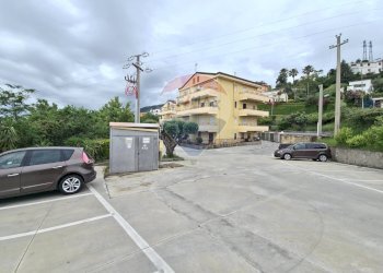 Edificio all\'aperto - Trilocale Via Libertini
 
snc, San Lucido - foto 62