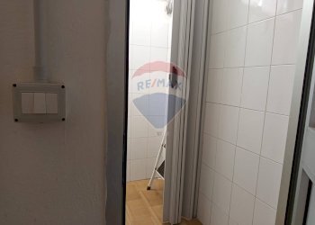 Bagno - Attività Commerciale Piombino - foto 6