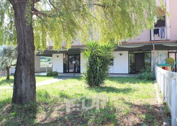 Foto 4 - Trilocale Via S.P. Cinque Sassi
 
2, Palombara Sabina - foto 4