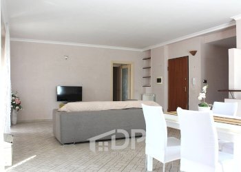 Foto 14 - Trilocale Via S.P. Cinque Sassi
 
2, Palombara Sabina - foto 14