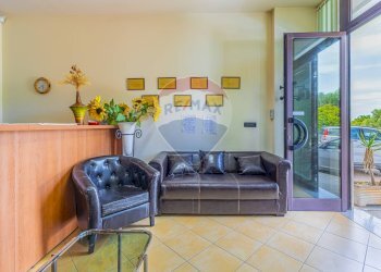 Soggiorno - Attività Commerciale Via Giorgio Asproni
 
33, Alghero - foto 6