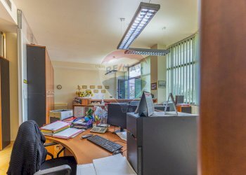 Ufficio - Attività Commerciale Via Giorgio Asproni
 
33, Alghero - foto 13