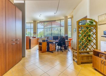 Ufficio - Attività Commerciale Via Giorgio Asproni
 
33, Alghero - foto 21