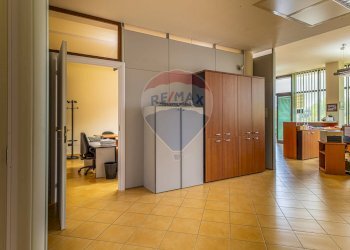 Camera / camera da letto - Attività Commerciale Via Giorgio Asproni
 
33, Alghero - foto 22