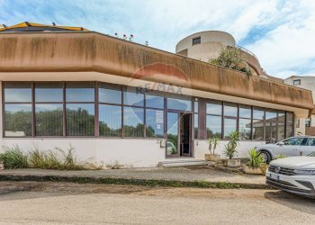 Casa all\'aperto - Attività Commerciale Via Giorgio Asproni
 
33, Alghero - foto 37