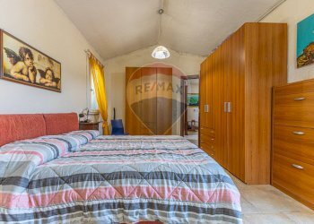 Camera / camera da letto - Casa indipendente S.V. Li Mucci 1° traversa
 
S.N.C., Sassari - foto 24