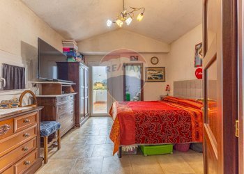 Camera / camera da letto - Casa indipendente S.V. Li Mucci 1° traversa
 
S.N.C., Sassari - foto 46