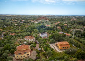 Vista delle montagne - Casa indipendente S.V. Li Mucci 1° traversa
 
S.N.C., Sassari - foto 76