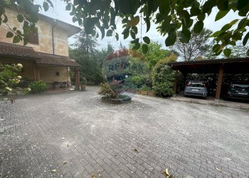 Casa all\'aperto - Villa via gregarie
 
45, Pietrelcina - foto 7