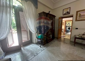 Hall / corridoio - Villa via gregarie
 
45, Pietrelcina - foto 16