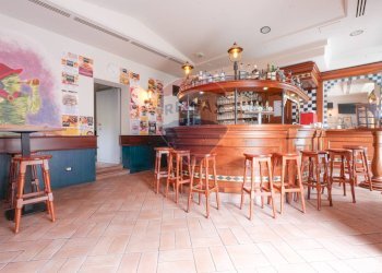 Sala da pranzo - Locale Commerciale VIA GEROLAMO BORGAZZI
 
34, Monza - foto 4