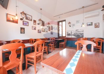 Sala da pranzo - Locale Commerciale VIA GEROLAMO BORGAZZI
 
34, Monza - foto 12