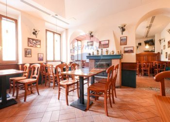 Sala da pranzo - Locale Commerciale VIA GEROLAMO BORGAZZI
 
34, Monza - foto 21