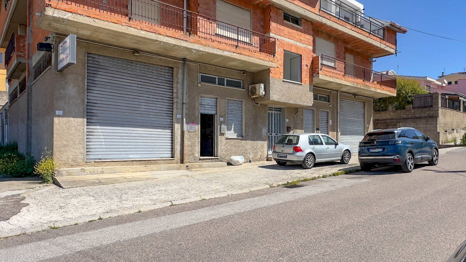 Foto 1 - Negozio Via Fratelli Cervi
 
snc, Nuoro - foto 1