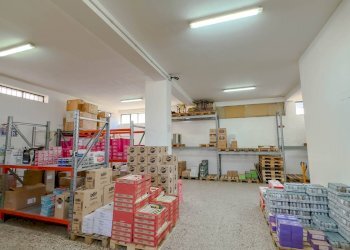 Foto 2 - Negozio Via Fratelli Cervi
snc, Nuoro - foto 2