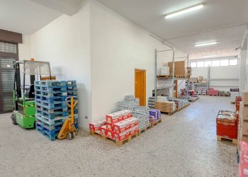 Foto 6 - Negozio Via Fratelli Cervi
snc, Nuoro - foto 6