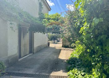 Giardino - Villa C.da Piano Dell'Acqua, Chiaramonte Gulfi - foto 3