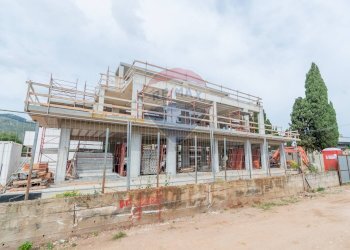 Edificio all\'aperto - Casa semi indipendente Via Lanza di Scalea
 
2351, Palermo - foto 9