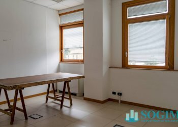 Interno_13 - Ufficio Via Como
 
3, Fenegrò - foto 16