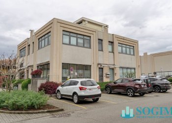 Esterno_2 - Ufficio Via Como
 
3, Fenegrò - foto 20