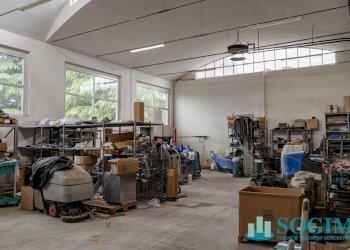 Interno_4 - Capannone Via Puccini
 
1, Lonate Ceppino - foto 7