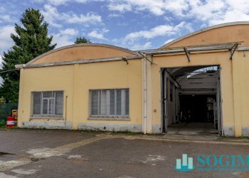 Esterno_3 - Capannone Via Puccini
 
1, Lonate Ceppino - foto 20