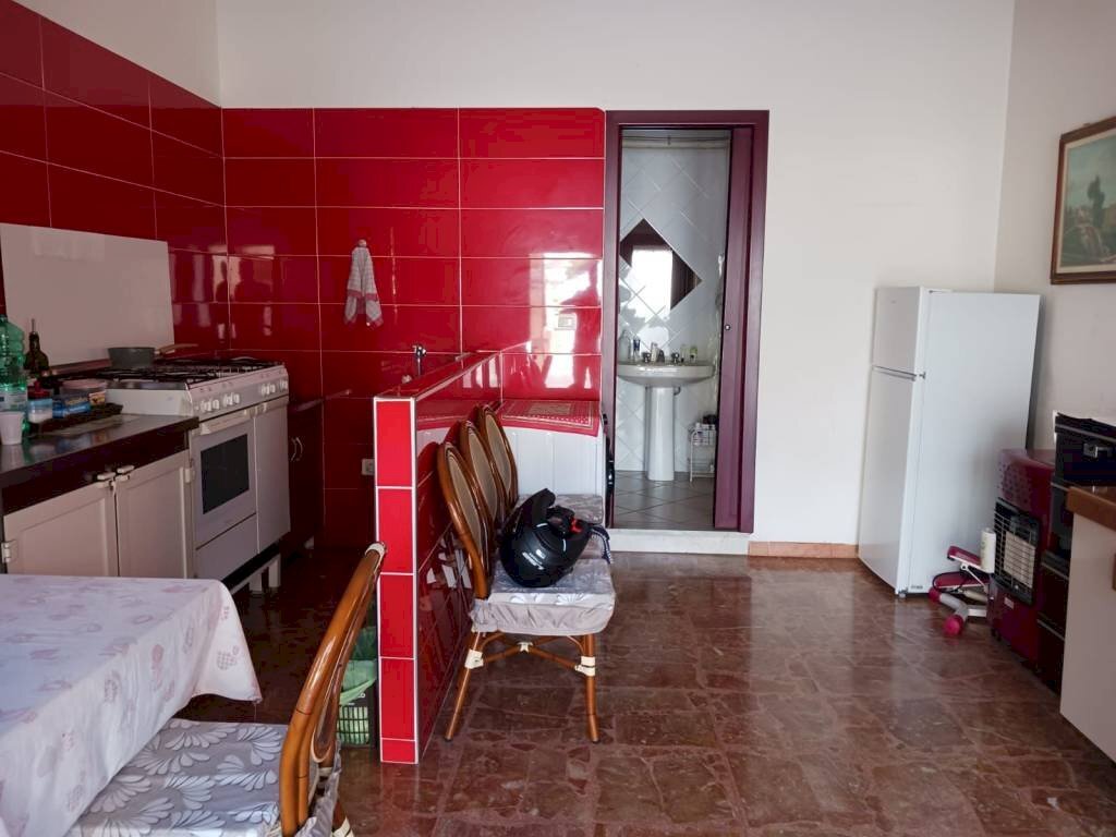 One-room apartment via Ciorani, Mercato San Severino - photo 2
