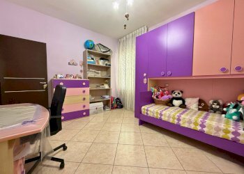 Apartment Reggio nell'Emilia - photo 26