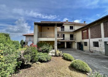 Independent house Rodello - photo 1