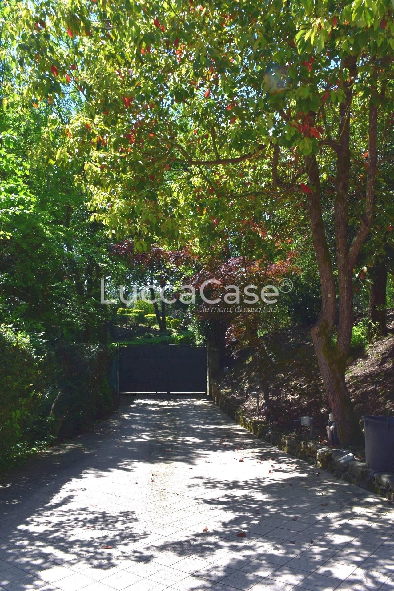 Villa Lucca (zona Farneta) - foto 2