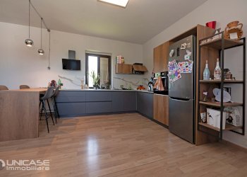 Villa Bifamiliare Via Famolasco, 17, Bibiana - foto 3