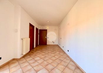 Two-room apartment Via Baretti, Rimini - photo 2