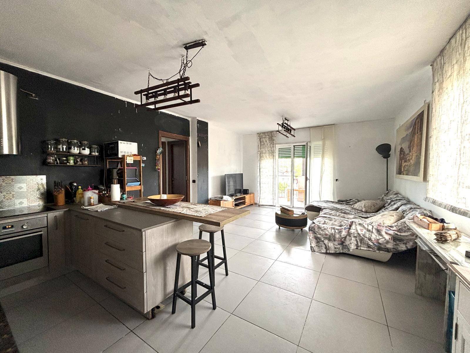 Foto 3 - Trilocale Via Clivio, Cantello - foto 3