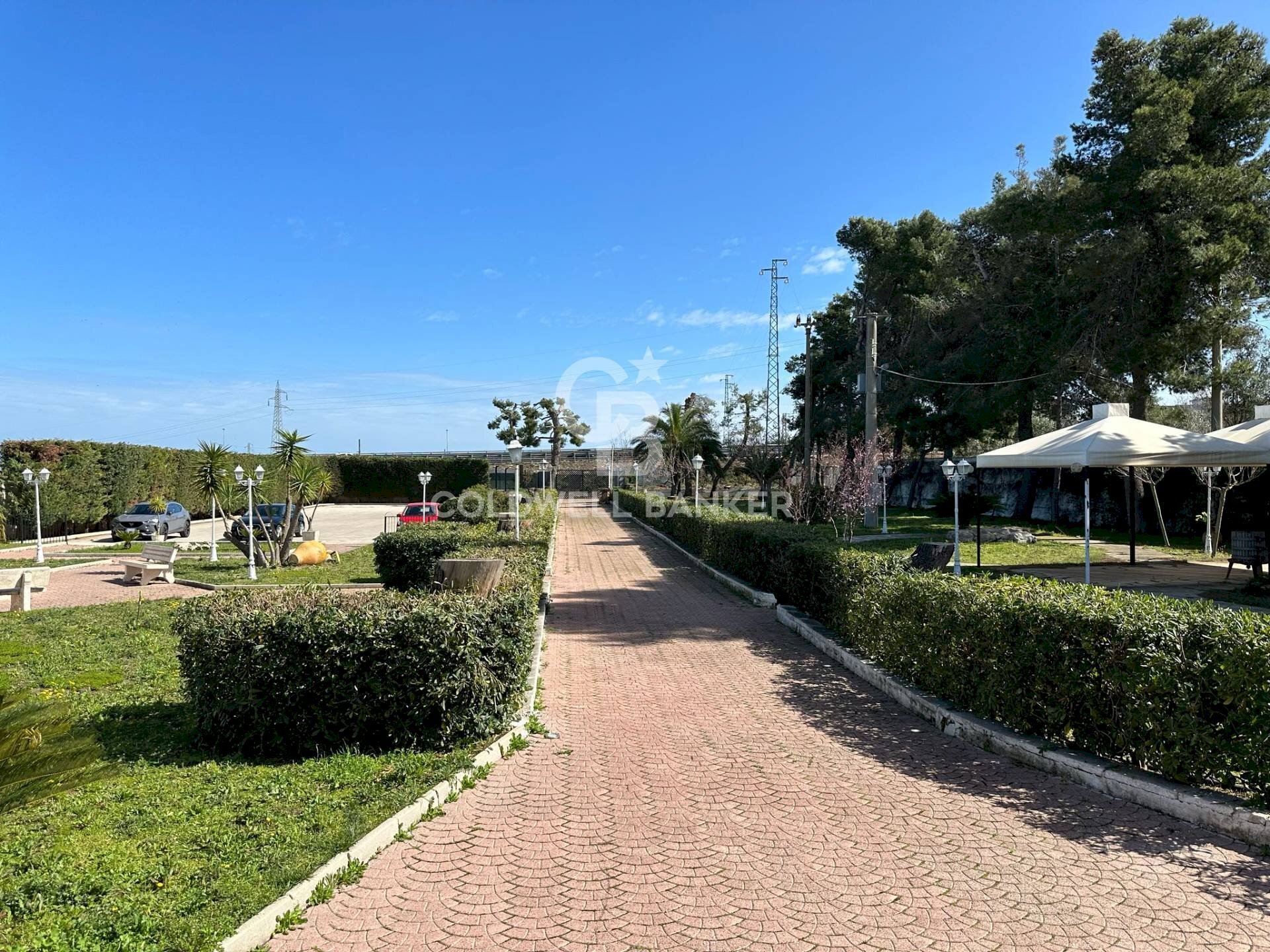 Foto 2 - Locale Commerciale Strada Statale 100
 
Snc, Triggiano - foto 2