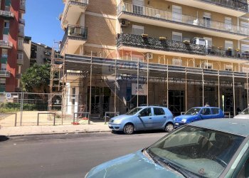 Edificio all\'aperto - Locale Commerciale Via Anwar Sadat
 
136, Palermo - foto 12