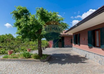 Casa all\'aperto - Villa Contrada Calcerana Marina piazza aretusa
 
snc, Biancavilla - foto 5