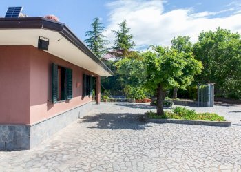 Casa all\'aperto - Villa Contrada Calcerana Marina piazza aretusa
 
snc, Biancavilla - foto 26