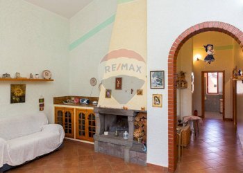 Soggiorno - Villa Contrada Calcerana Marina piazza aretusa
 
snc, Biancavilla - foto 35