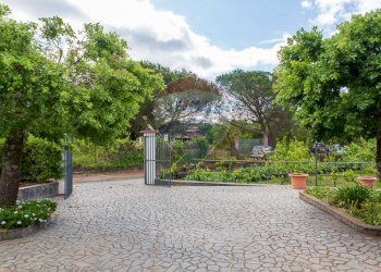 Giardino - Villa Contrada Calcerana Marina piazza aretusa
 
snc, Biancavilla - foto 79