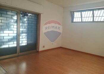 Stanza vuota - Locale Commerciale Via Ruggero D'andreotto
 
75, Perugia - foto 10