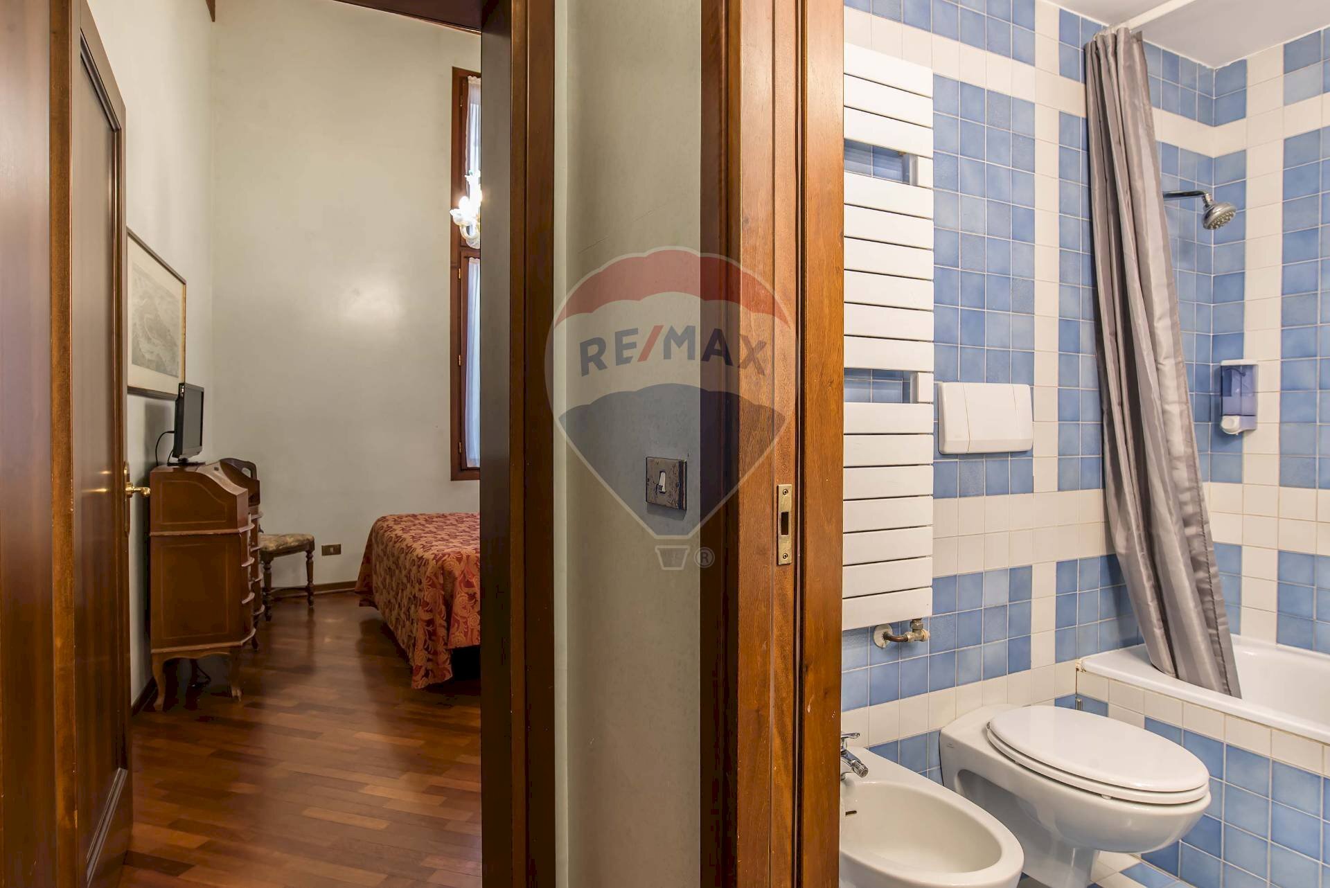 Bagno - Two-room apartment San Marco
 
3614, Venezia - photo 3