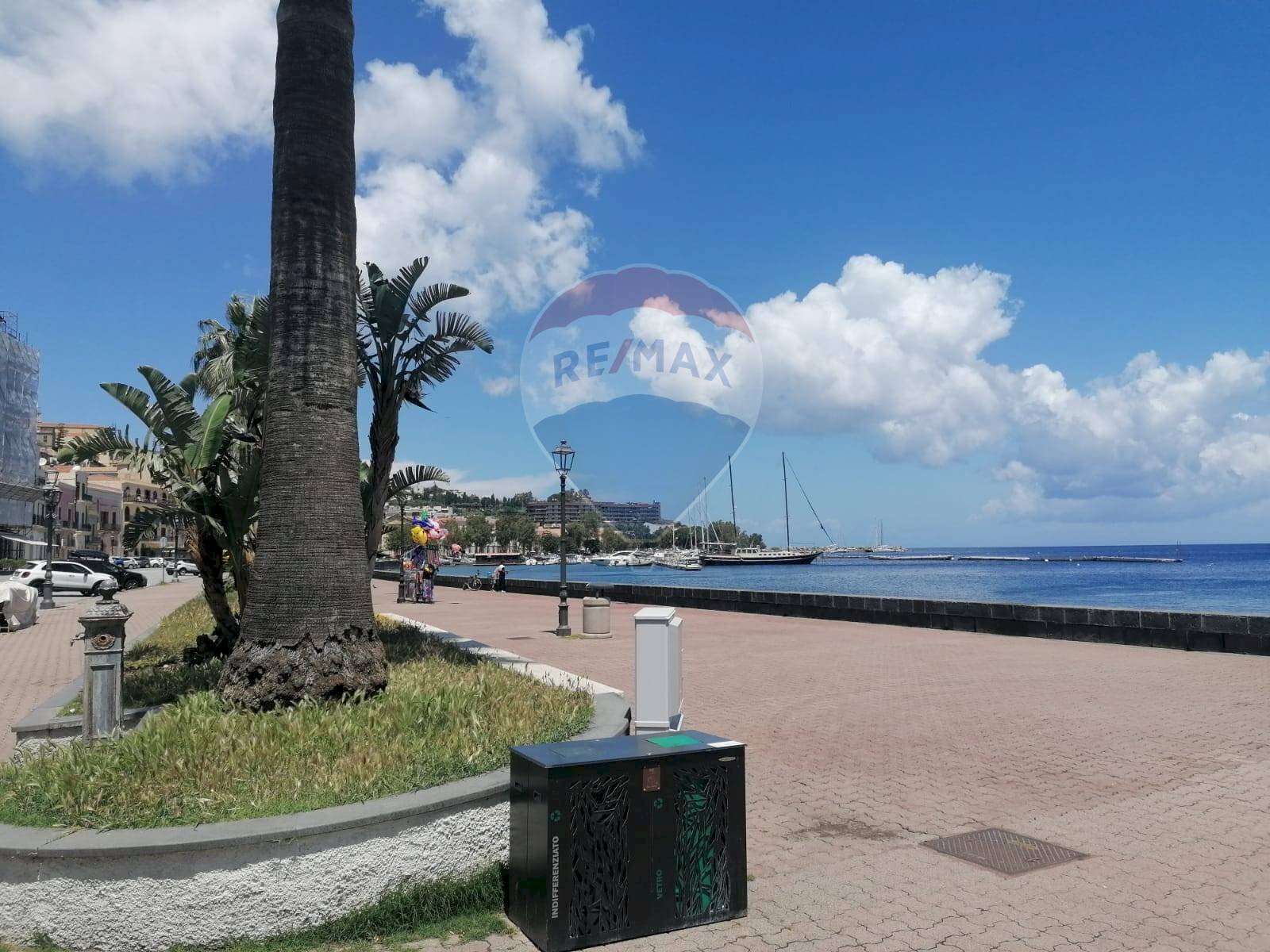 Vista dell\'acqua - Appartamento via cristoforo colombo
 
2, Milazzo - foto 3