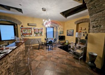 Sala da pranzo - Appartamento via cristoforo colombo
 
2, Milazzo - foto 6